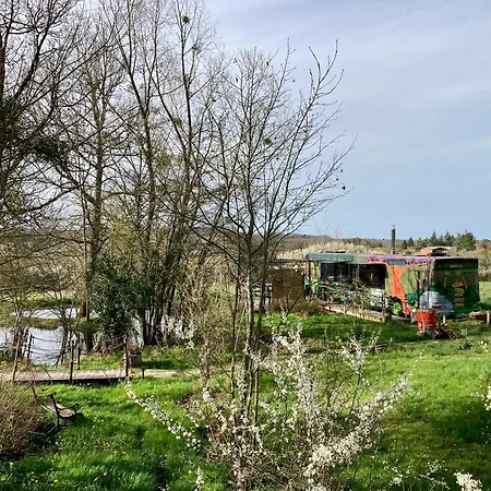 Yourte Moderne, Confort * Vouzan