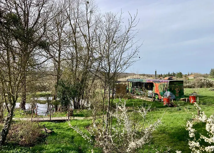 Yourte Moderne, Confort * Vouzan