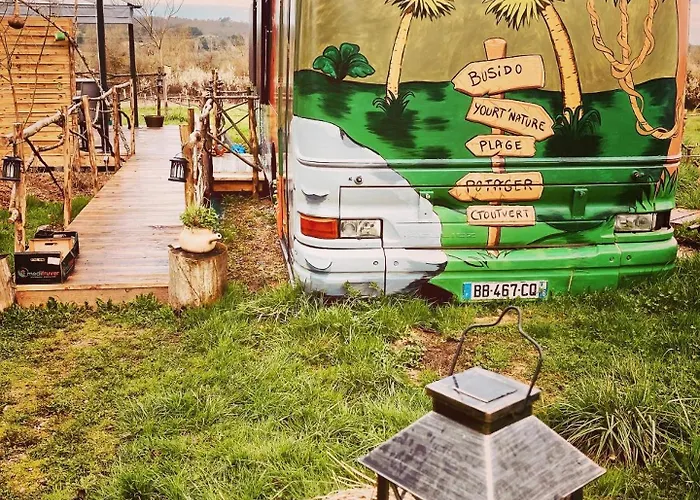 Yourte Moderne, Confort ラグジュアリーテント Vouzan